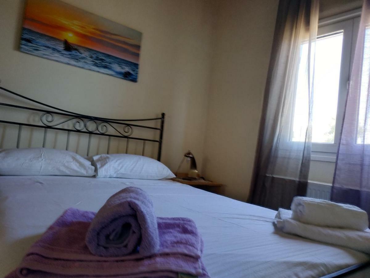 Near Airportand Metropolitan Penelopi Cozy Home 아르테미다 외부 사진